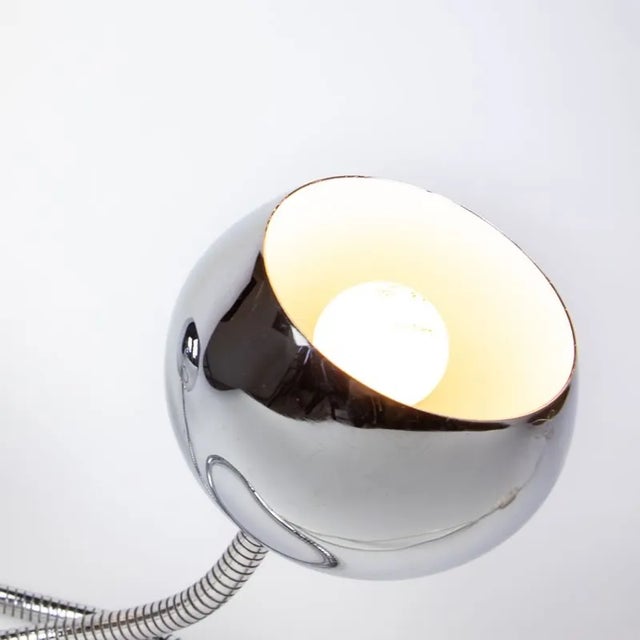 1970s Serpent Table Lamp attributed to Goiffredo Reggiani, Italy, 1970s For Sale - Image 5 of 7