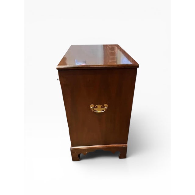 1970s Kittinger Furniture Company Chippendale Chest of Drawers For Sale In Boston - Image 6 of 12