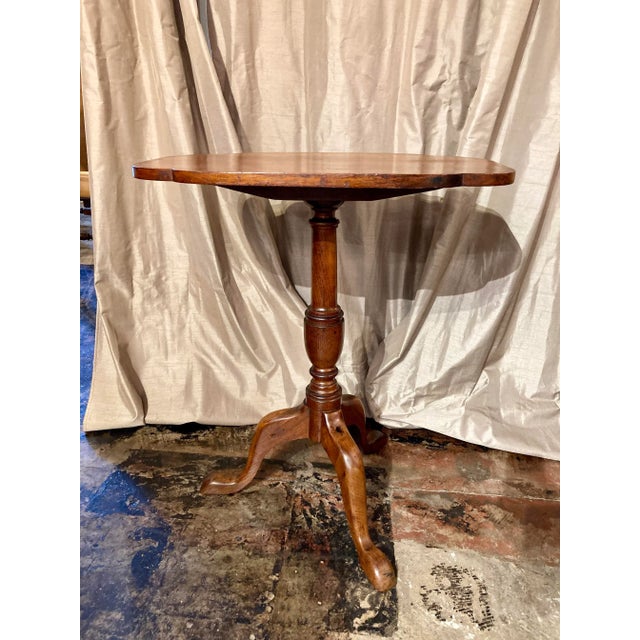 Late 19th Century Queen Anne Style Tea Table For Sale - Image 5 of 6