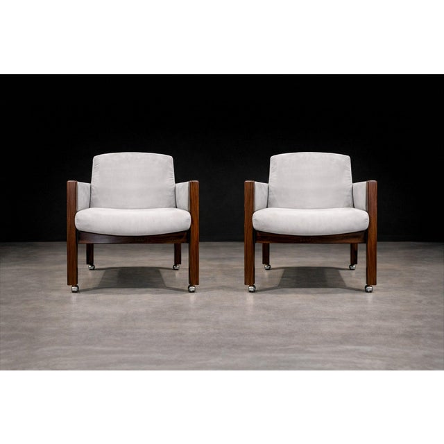 1970s “Jimi” Armchair with Wheels in Rosewood & Ultra Suede, Sergio Rodrigues, 1971 - Lot 420 For Sale - Image 5 of 13