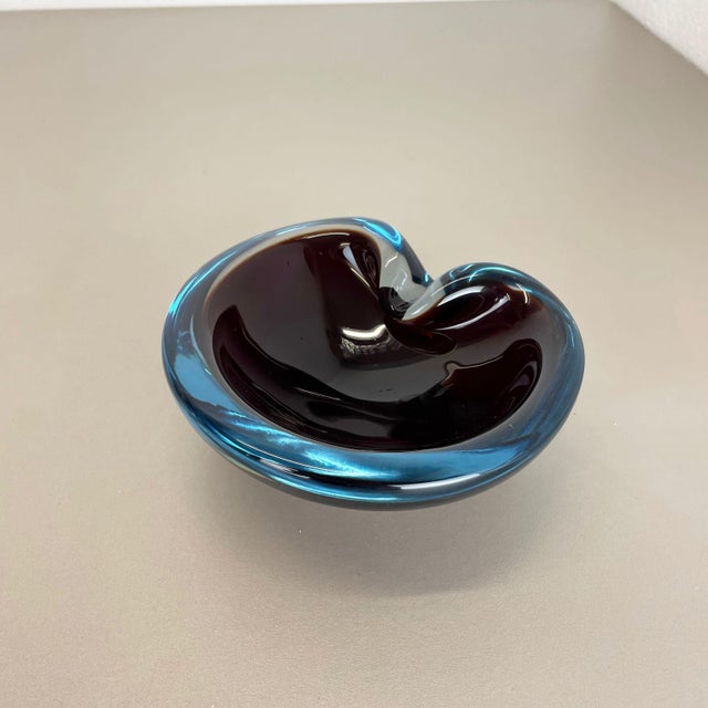 Large Murano Glass Bowl or Ashtray, Italy, 1970s For Sale - Image 3 of 18