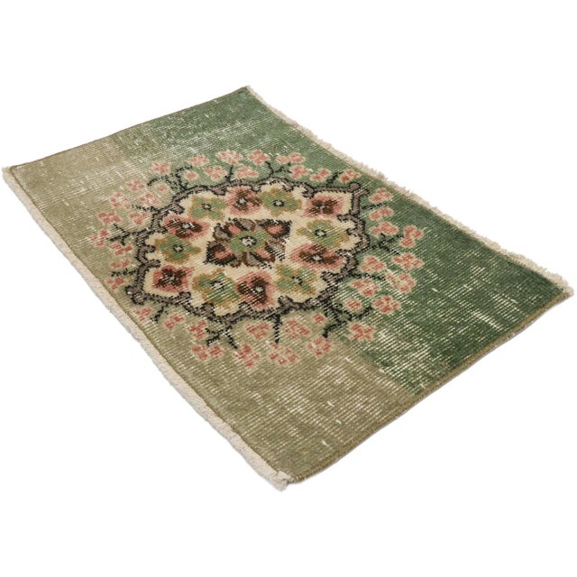 Distressed Vintage Turkish Sivas Rug with Romantic English Country Cottage Style 01'04 x 02'02. This hand-knotted wool...