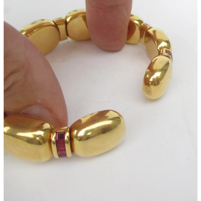Faraone 18kt Gold Expandable Cuff Italian For Sale In New York - Image 6 of 10