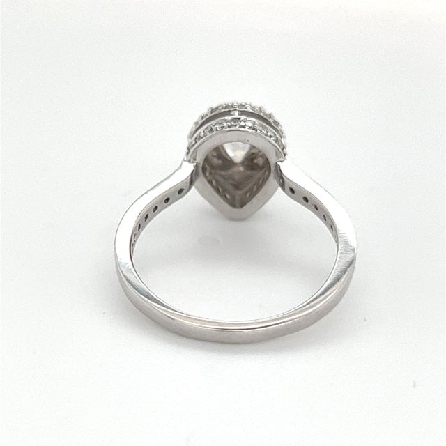 Diamond Ring Size 6.5 14k Gold 0.91 TCW 3.19 Grams Certified $5,950 215101 Nothing says, “I Love you” more than Diamonds...