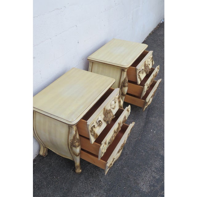 Cream French Carved Large Bombe Serpentine Nightstands Bedside Tables a Pair For Sale - Image 8 of 10