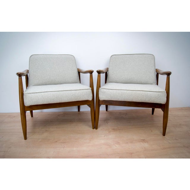 Set of GFM-87 Armchairs by Juliusz Kedziorek for Gościcińskie Furniture, 1960s For Sale - Image 9 of 9