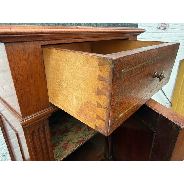 19th Century Pair of 19th Century French Cupboard Side Tables With Marble Tops For Sale - Image 5 of 17