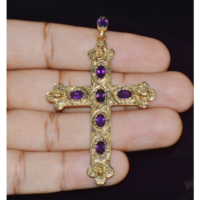 Early 21st Century Certified Natural 2.95Cts Amethyst 18k 750 Solid Gold Engraved Cross Etruscan Pendant For Sale - Image 5 of 10
