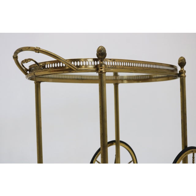 Vintage Oval Brass and Glass Bar Cart from Maison Baguès, 1950s For Sale - Image 4 of 17