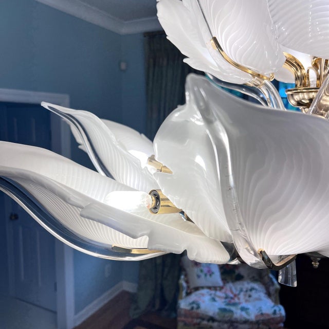 Contemporary EPIC 1970’s Seguso Murano chandelier designed by Franco Luce // 48” diameter and three-tiers of hand-blown glass leaves on gold-plate frame For Sale - Image 3 of 9