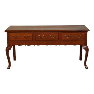 English 1940s Dresser Base with Three Drawers, Cabriole Legs and Carved Apron For Sale