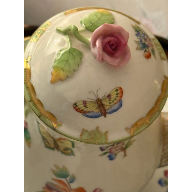 Mid-20th Century Herend Hungary "Queen Victoria" Hand-Painted Porcelain Tea Service With Serving Tray - 18 pcs For Sale - Image 12 of 12