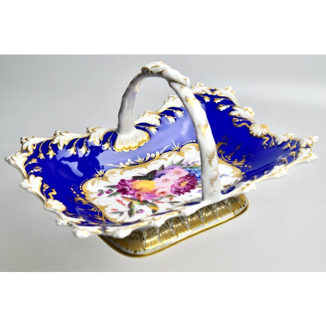 Blue Circa 1840 Chamberlain Worcester Porcelain Painted & Gilt Card Tray For Sale - Image 8 of 8