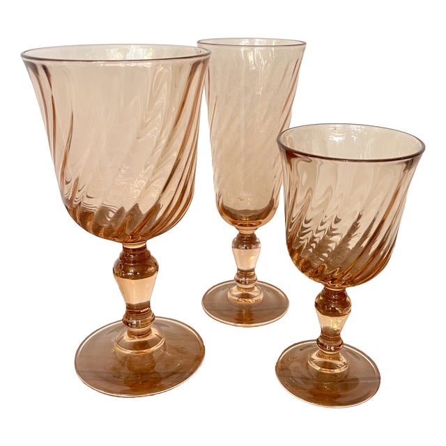 Rosaline Glasses from Luminarc, France, 1960s, Set of 18 For Sale