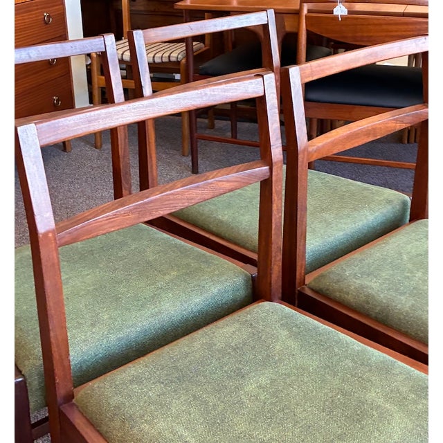 Set of Four Mid Century Modern Teak Frame Dining Chairs, Uk Import c.1960 For Sale In San Francisco - Image 6 of 10