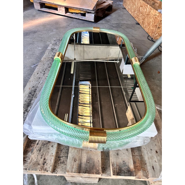 Mid-Century Modern Luxury Italian Mirror in Green-Wather “Torchon” Torciglione Murano Glass by Simoeng For Sale - Image 3 of 7