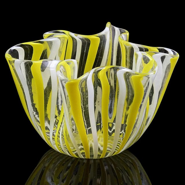 Beautiful vintage Murano hand blown Filigrana stripes Italian art glass mini decorative fazzoletto handkerchief vase....