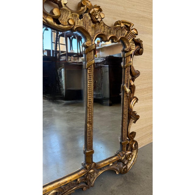 Early 20th Century Spanish 20th Baroque Style Carved Walnut Ormolu Horizontal Gilded Mirror For Sale - Image 5 of 18