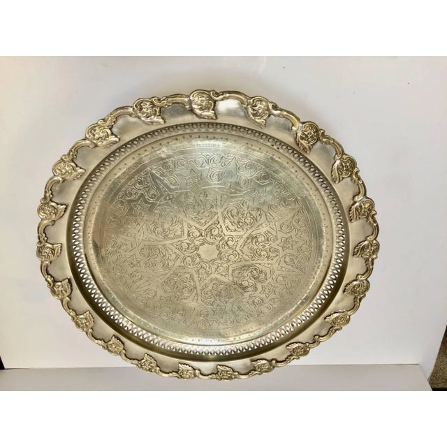 Early 20th Century Moroccan Polished Round Footed Silvered Tray With Brass Overlay For Sale - Image 5 of 13