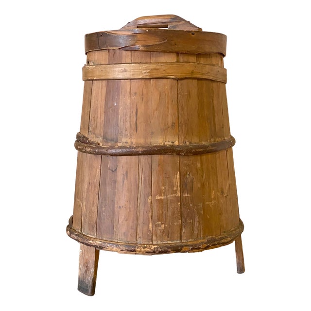 Antique Rustic Mountain Container For Flour For Sale