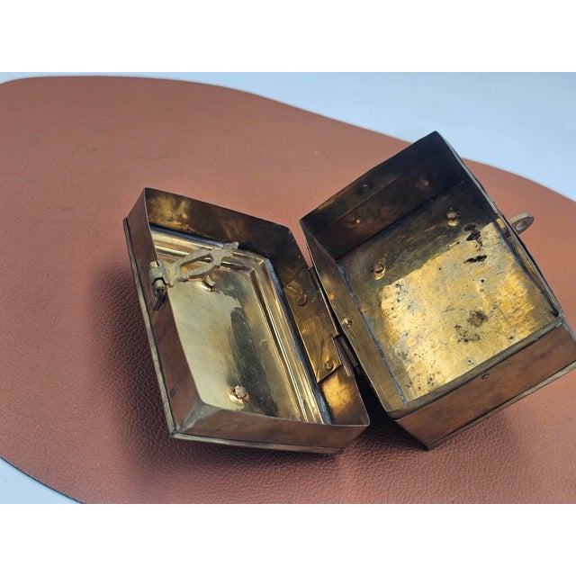 1920s Art Deco Brass Betel Nut Box, 1920s For Sale - Image 5 of 7