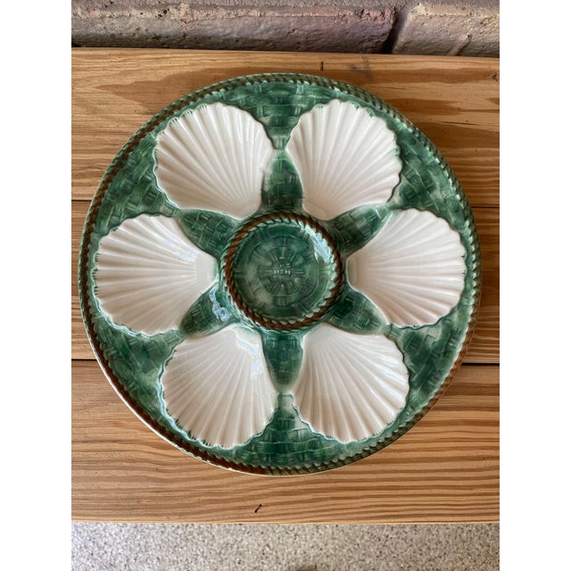 1950s French Longchamp Green and White Oyster Plate For Sale - Image 15 of 16