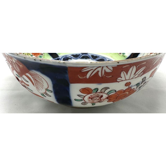 Imari Porcelain Large 19th C. Japanese Imari Scalloped Bowl - Meiji Kinrande Porcelain For Sale - Image 4 of 16