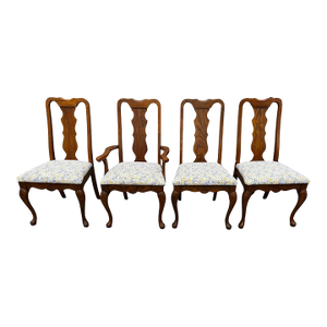 Late 19th Century Set of 4 Oak Queen Anne Style Dining Chairs