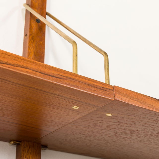 Wood Mid-Century Danish Teak Modular Shelving Unit in the style of Poul Cadovius, 1970s For Sale - Image 7 of 10