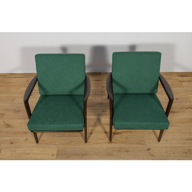 Set of Model 300-139 Armchairs from Swarzędz Furniture Factory, 1960s For Sale - Image 4 of 18