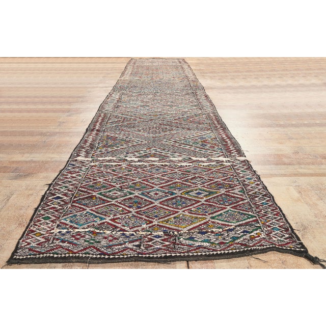Vintage Zemmour Moroccan Kilim Rug, 03'11 X 20'03 For Sale - Image 9 of 11