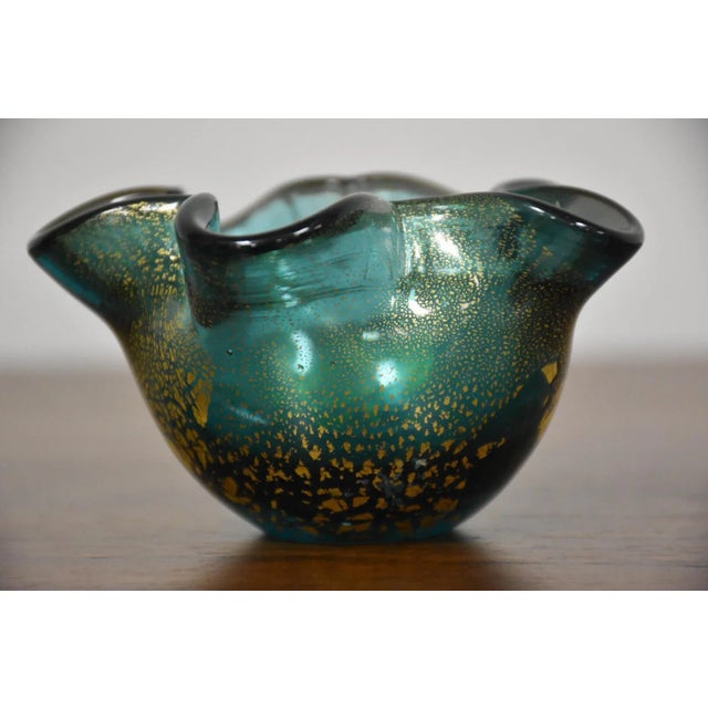 Mid-Century Modern Italian Murano Gold Fleck Bowl For Sale - Image 3 of 6