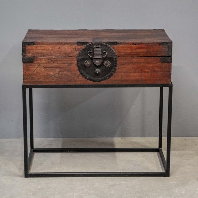 Unusual Antique Japanese Paulownia Wood Storage Trunk For Sale - Image 4 of 9