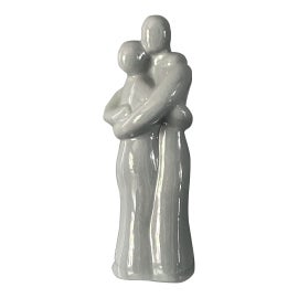 Example of The Haeger Potteries Models and Figurines