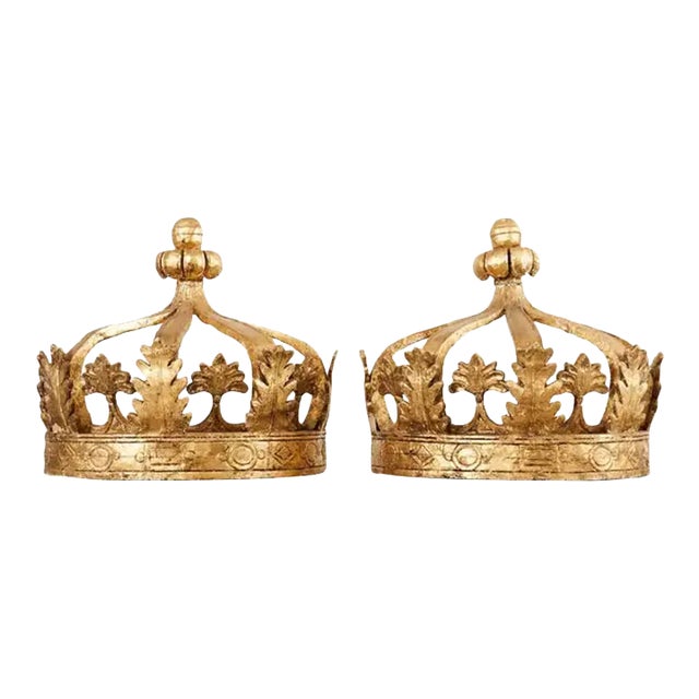 19th Century Pair of Italian Baroque Style Giltwood Bed Coronas For Sale