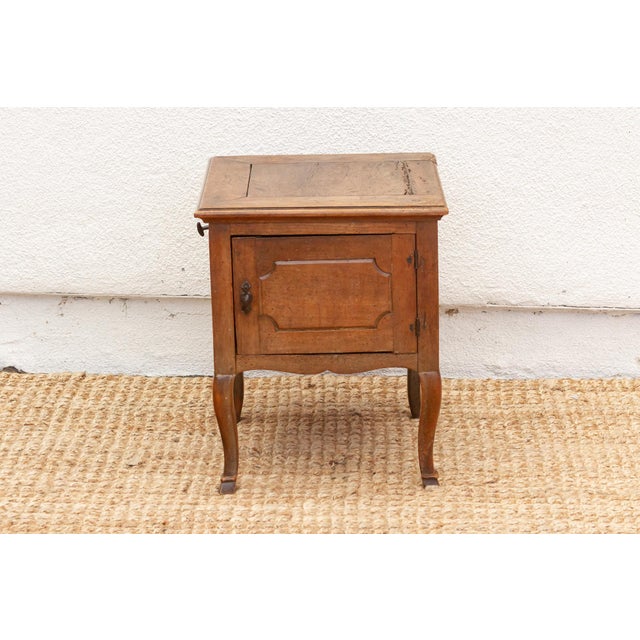 French Provincial 18th Century French Provincial Side Table For Sale - Image 3 of 9