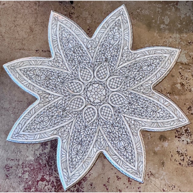 1990s Middle Eastern Contemporary Mother-of-Pearl Inlay Flower-Shaped Coffee Table For Sale - Image 5 of 8