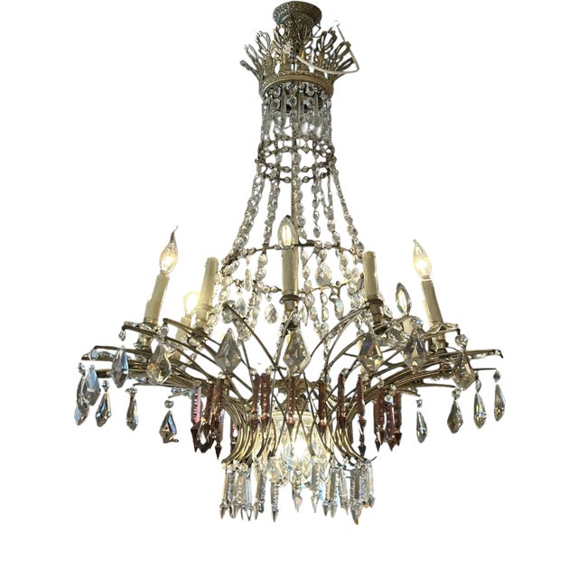 French Chandelier in White and Violet Cut Crystal For Sale