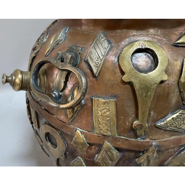 19th-Century Tibetan Copper and Brass Ritual Vessel For Sale In Washington DC - Image 6 of 12