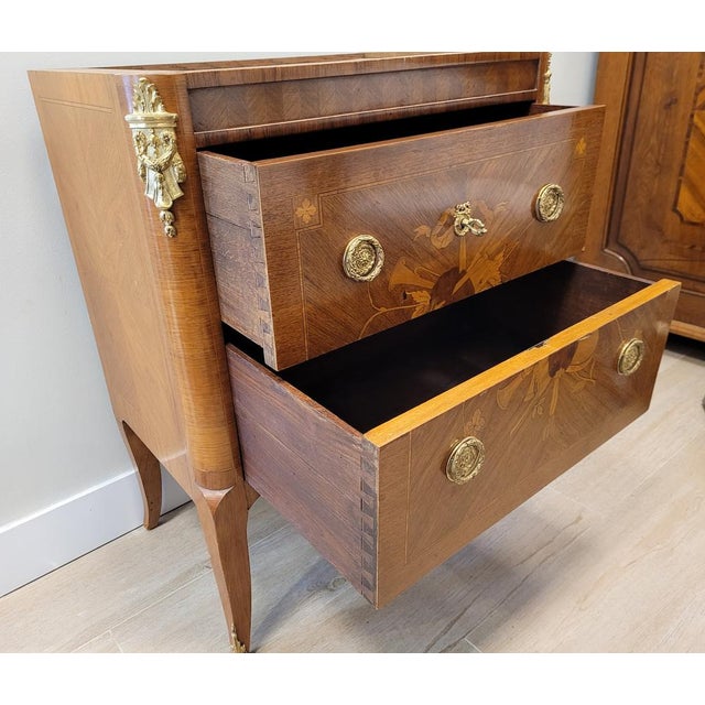 Small Louis XV / Louis XVI Transition Style Chest of Drawers, France, Late 1700s For Sale - Image 13 of 18