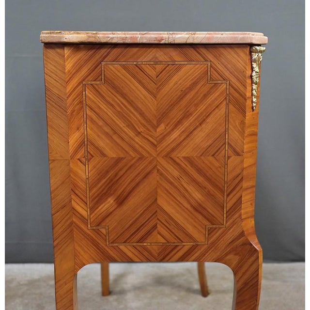 Louis XV Transitional Marquetry Commode, 20th Century For Sale - Image 16 of 18