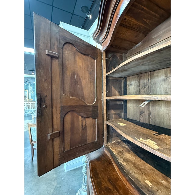 French 19th Century French Louis XV Style Buffet À Deux Corps Cabinet in Walnut For Sale - Image 3 of 11