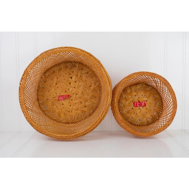 Mid 20th Century Vintage Pair of Nesting Baskets From China With a Molly Hatch Daisy Trinket Tray - 3 Pieces For Sale In Minneapolis - Image 6 of 13