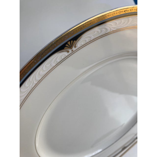 Art Deco 1990's Mikasa Fine China "Golden Shell" Pattern Dinner Plate For Sale - Image 3 of 7