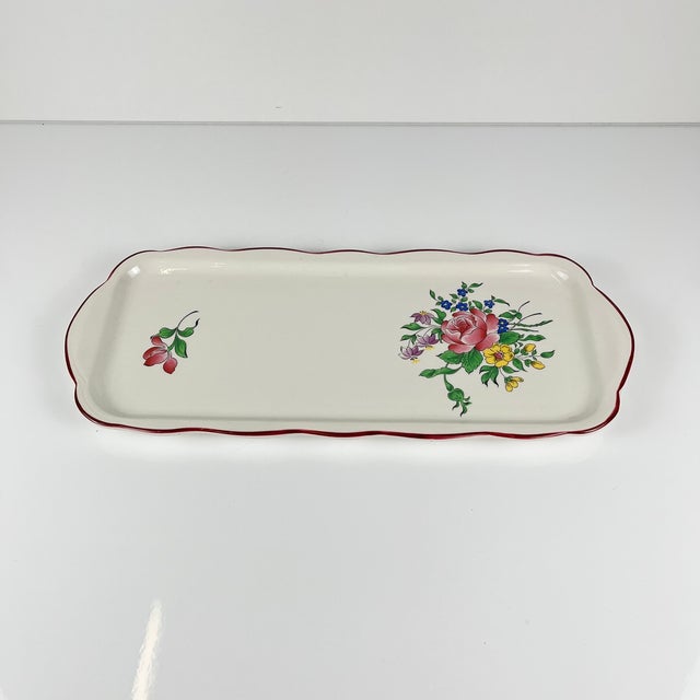 KG Lunéville cake plate, "Réverbère" pattern, rose motif Dimensions: 38 x 16 cm Height: 2.5 cm Very good overall...