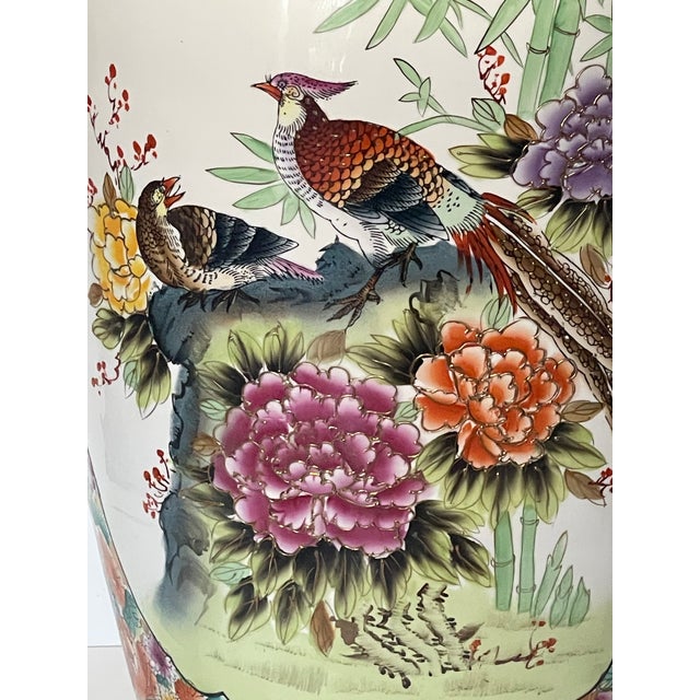 1900s Spectacular Chinese Chinoiserie Floor Vase With Phoenix Birds and Stand For Sale In Miami - Image 6 of 12
