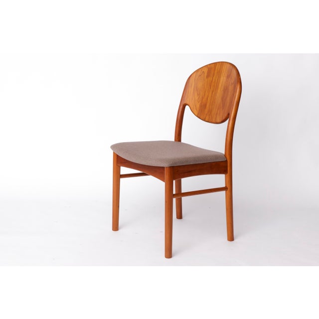 1970s Mid-Century Modern Danish Teak Dining Chairs from Korup Stolefabrik, 1970s, Set of 6 For Sale - Image 5 of 10