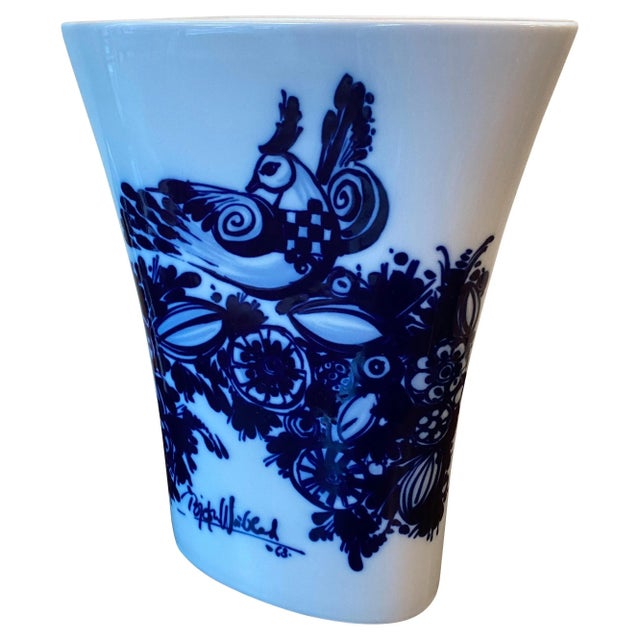 Bjorn Wiinblad for Rosenthal Porcelain Vase For Sale - Image 9 of 9