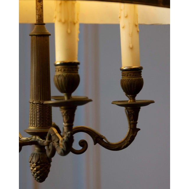 French 19th-Century French Bouillotte Chandelier in Tole and Bronze For Sale - Image 3 of 9