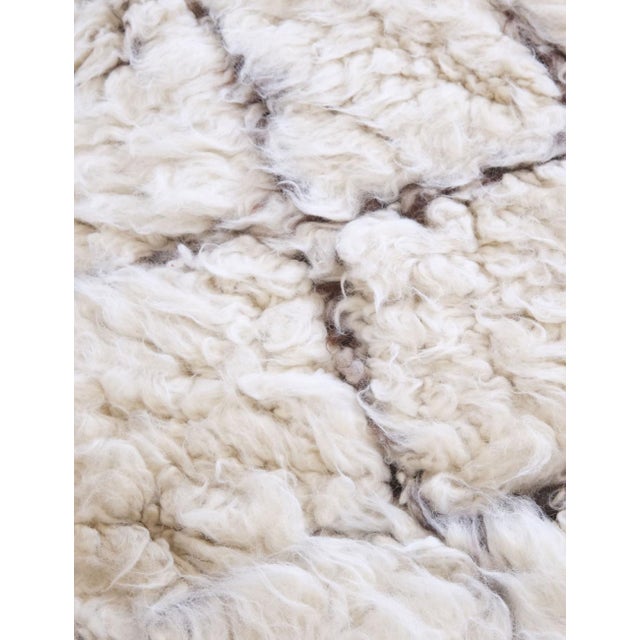 1980s Beni Ourain Moroccan Rug - 11.8 X 6.2 Ft For Sale - Image 9 of 9